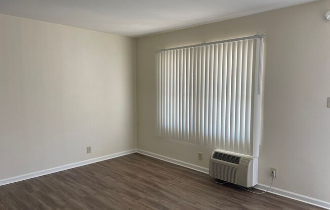 1114 E. Wilson Ave. Glendale CA