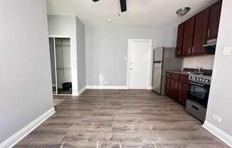Studio, 1 bath, 350 sqft, $1,175, Unit 4756-211