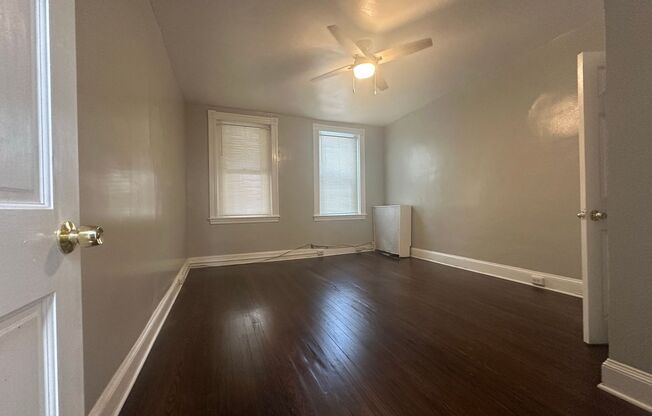 4 beds, 1 bath, $1,800