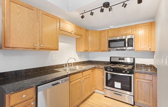 1 bed, 1 bath, 600 sqft, $2,100, Unit 508