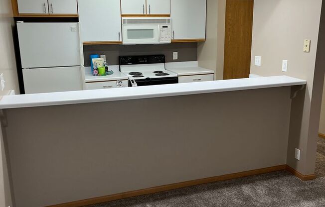 1 bed, 1 bath, 772 sqft, $1,039, Unit 2-204