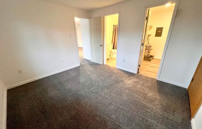 1 bed, 1 bath, 600 sqft, $750, Unit #6