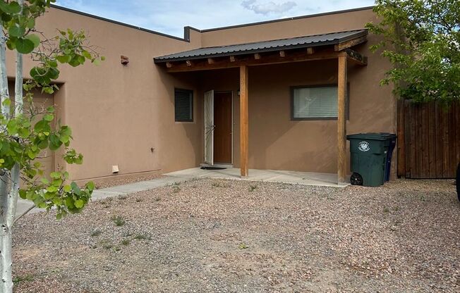 7603 Mesa Del Oro Lane - Tierra Contenta!