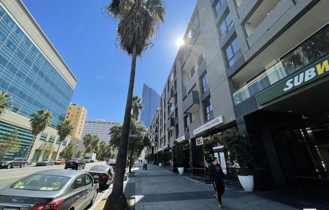 1 bed, 2 baths, 1,130 sqft, $2,800, Unit 235