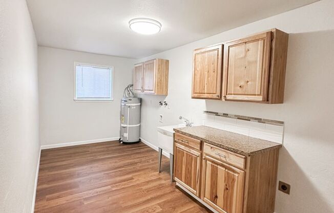 2 beds, 1 bath, 1,000 sqft, $1,400, Unit SC825