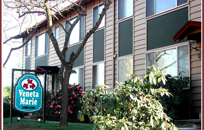 Veneta Marie Apartments