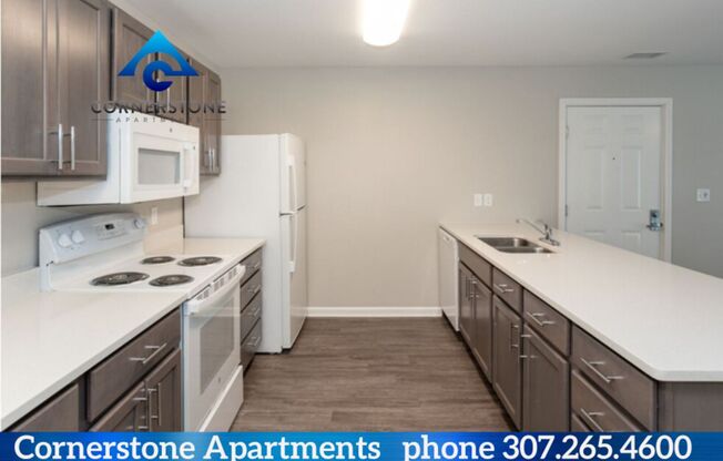 2 beds, 1 bath, 914 sqft, $937