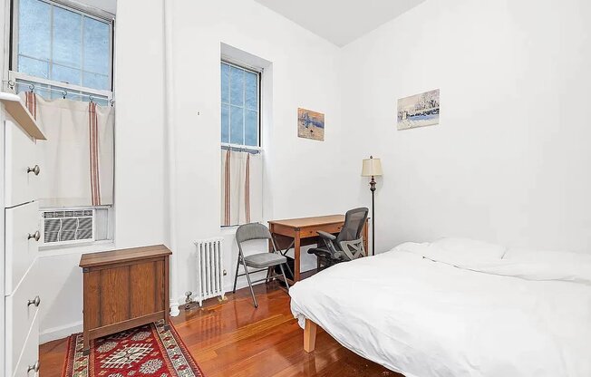 2 beds, 1 bath, $6,395, Unit 1