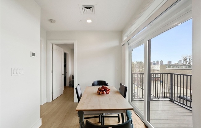 2 beds, 2 baths, 944 sqft, $3,700, Unit 410