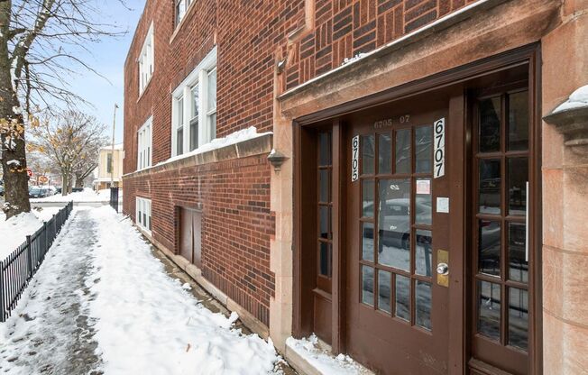 Marquette/Campbell (SE Corner)