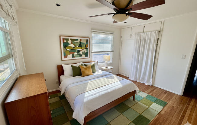 3718 W Chandler Blvd