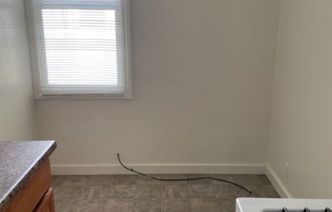 Nice 1-bedroom apartment with modern fixtures and appliances