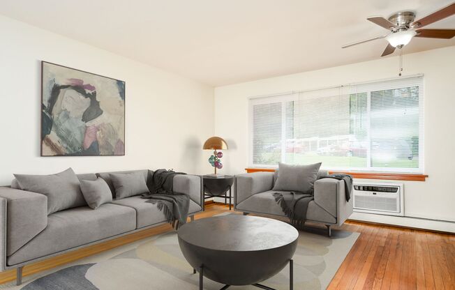 1 bed, 1 bath, 616 sqft, $1,275, Unit 2125-201