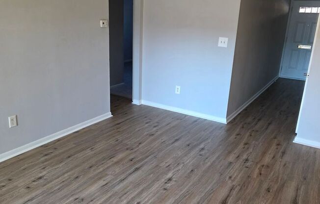 1 bed, 1 bath, 742 sqft, $1,925, Unit 183