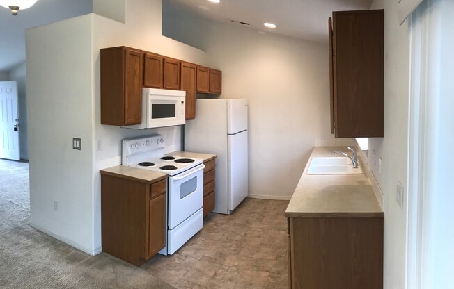 3 beds, 2 baths, $1,800