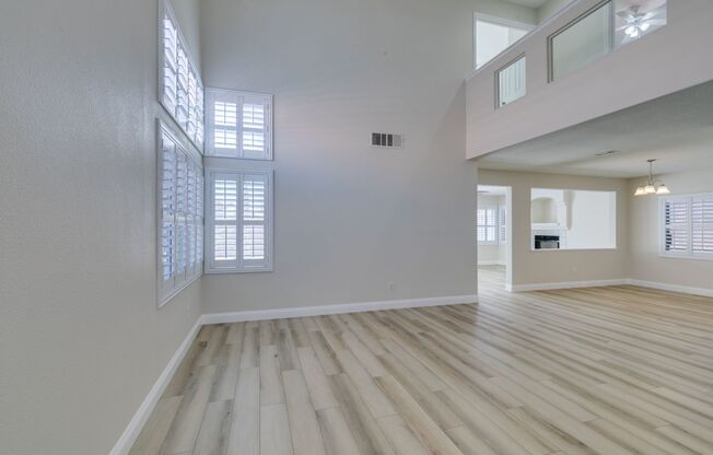 Beautiful 4-Bedroom Home Near Downtown Summerlin! Bedroom with Bathroom downstairs & large loft!