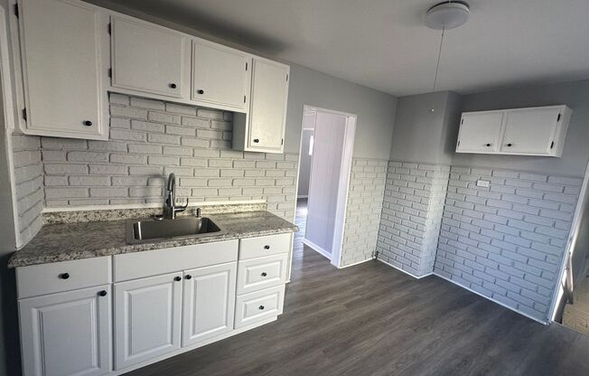 3bd Single Garfield Section 8