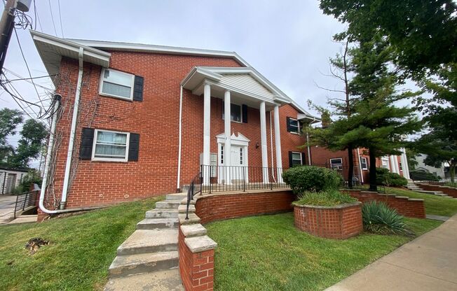 1815 S 37th St