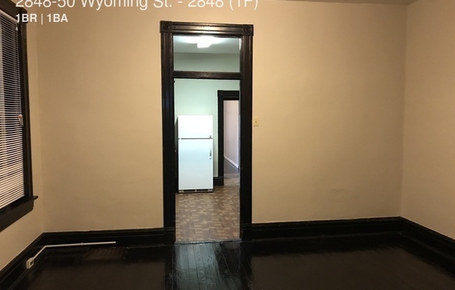 1 bed, 1 bath, 1,155 sqft, $850, Unit 2848 Wyoming Apt 1F
