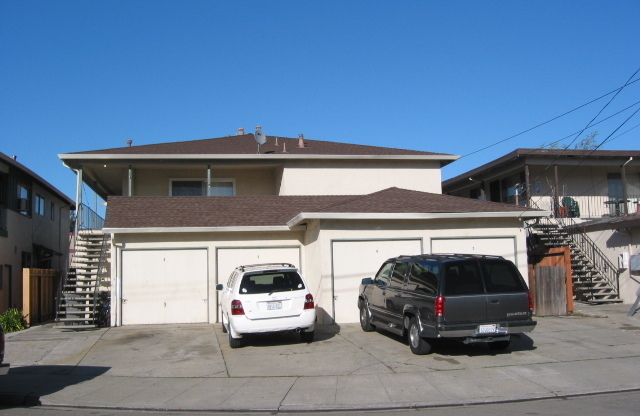 Redwood Ct 3444/SFR