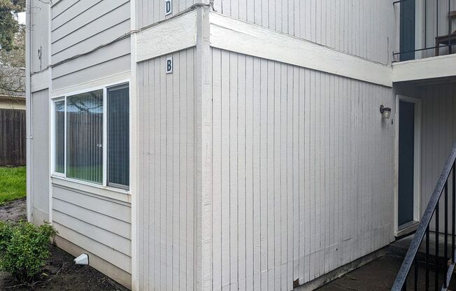 5200 Windsor Island Rd N