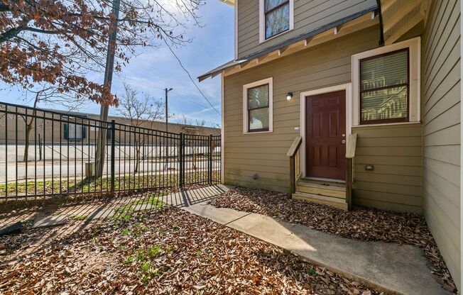 94 Lucy St