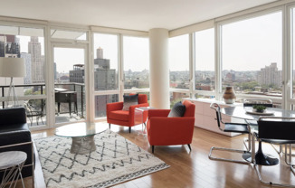 2 beds, 2 baths, $7,225, Unit 1904