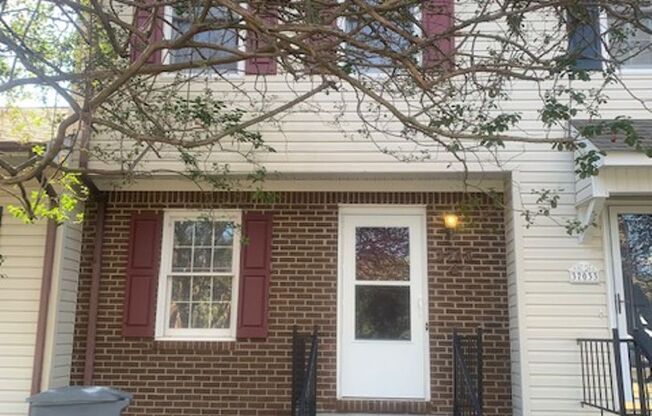 2-Bedroom townhome - Cliffridge