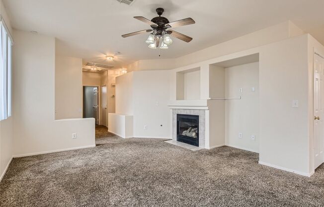 3 Bedroom, 1 Story Home In Spring Mountain Ranch!