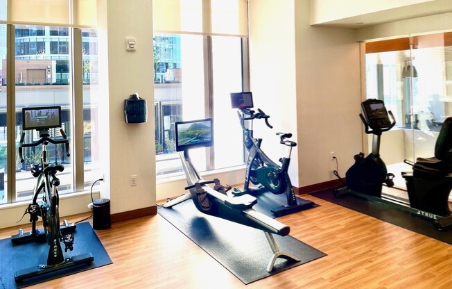 1 bed, 1 bath, 686 sqft, $5,600, Unit 1107