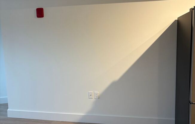 Studio, 1 bath, 485 sqft, $1,925, Unit 702