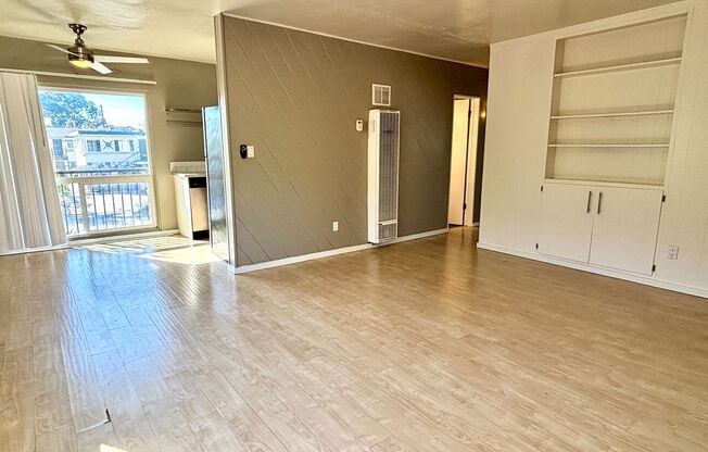 2 beds, 1 bath, $2,595, Unit Unit 5