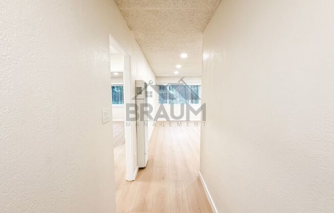 4636 LAUREL CANYON, LLC