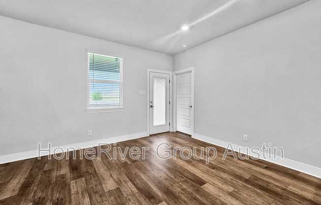108 SKYFLOWER LN