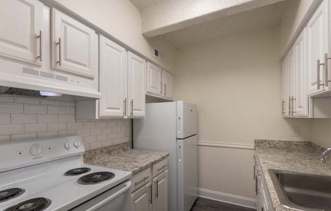 Welcome Home to Harvard Square Apartments