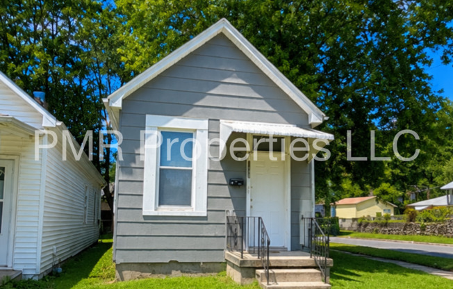 1 Bedroom /1 Bathroom Apartment