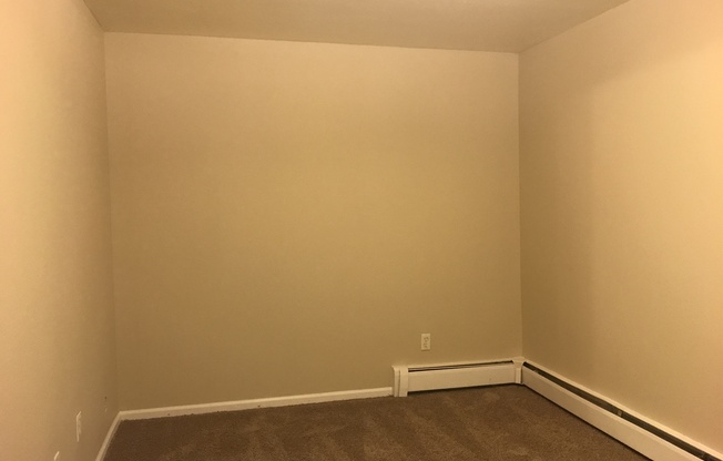 1 bed, 1 bath, 562 sqft, $850, Unit 3