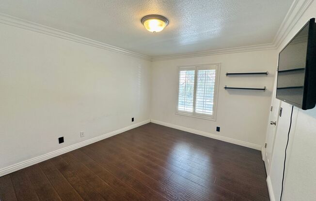 2 beds, 2 baths, $1,695, Unit UNIT 2251