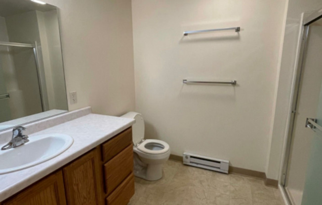 3 beds, 2 baths, 1,200 sqft, $1,400, Unit TE218X-241