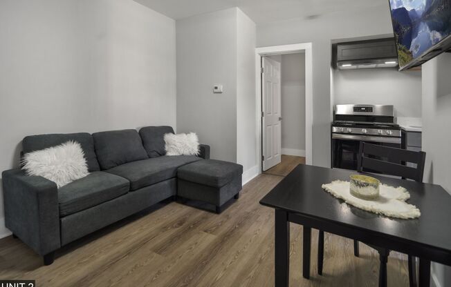 2 beds, 1 bath, $2,200, Unit Apt 2