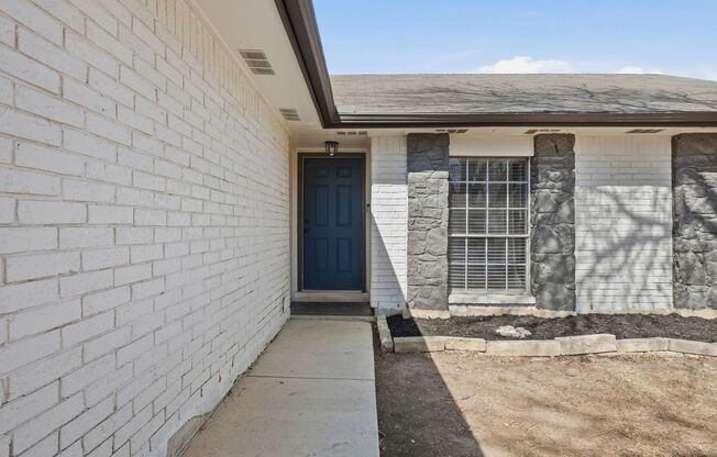 Comfortable 4 Bedroom Living in a Prime Schertz Location