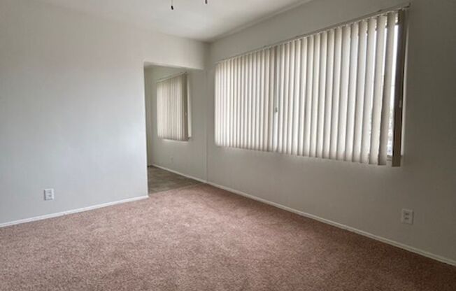 4588