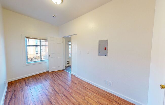 1 bed, 1 bath, 370 sqft, $1,495, Unit 211