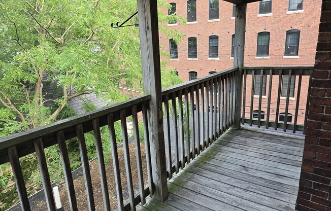 3 beds, 1 bath, 1,400 sqft, $2,900, Unit 3