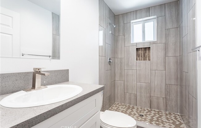 1429 S NEW HAMPSHIRE AVE