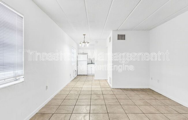 1 bed, 1 bath, 450 sqft, $1,500, Unit 18
