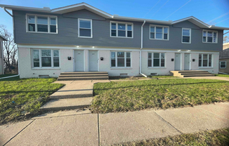 203 E 35 ST