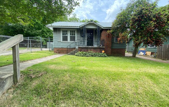 1108 Foster Avenue