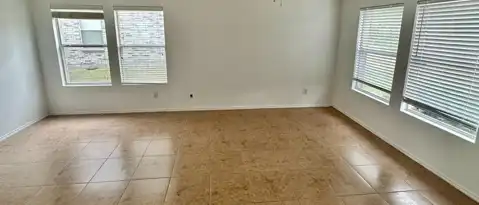 3608 WILLOW CRK TRL