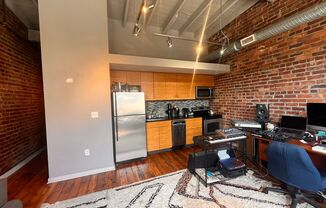 1711 E. Franklin LLC